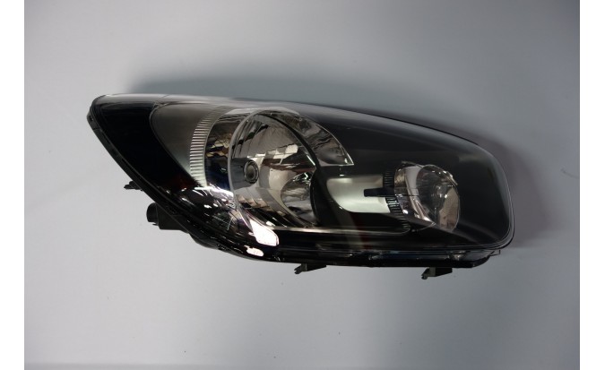 FARO DELANTERO DERECHO KIA PICANTO R 2015 VERSION UNICA